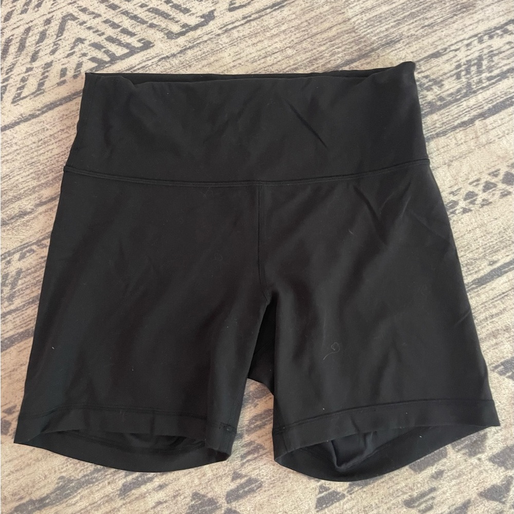 Lululemon Wunder Train High-rise Short 6’’